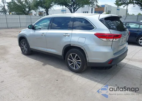 2019 Toyota Highlander Xle from USA, damaged, VIN 5TDJZRFH3KS610583